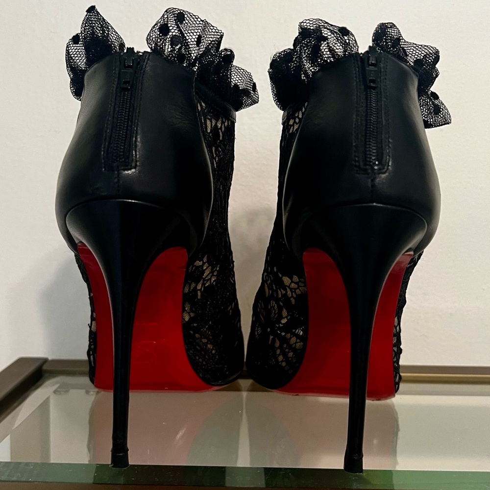 Christian Louboutin Black Stiletto Heels with Lace Overlay Size 38 - Picture 4 of 13